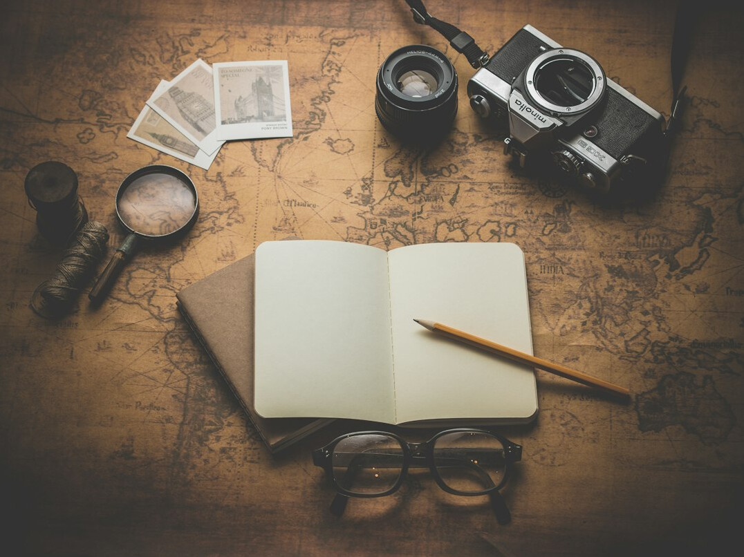 investigative journalist writing